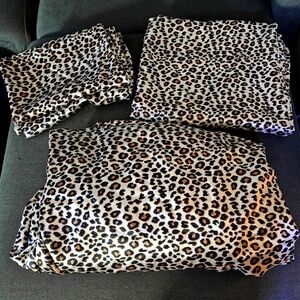 Betsey Johnson satin sheet set Queen Leopard Cheetah